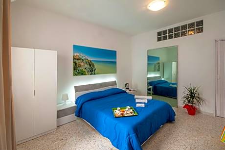 Triple Room with Private Bathroom