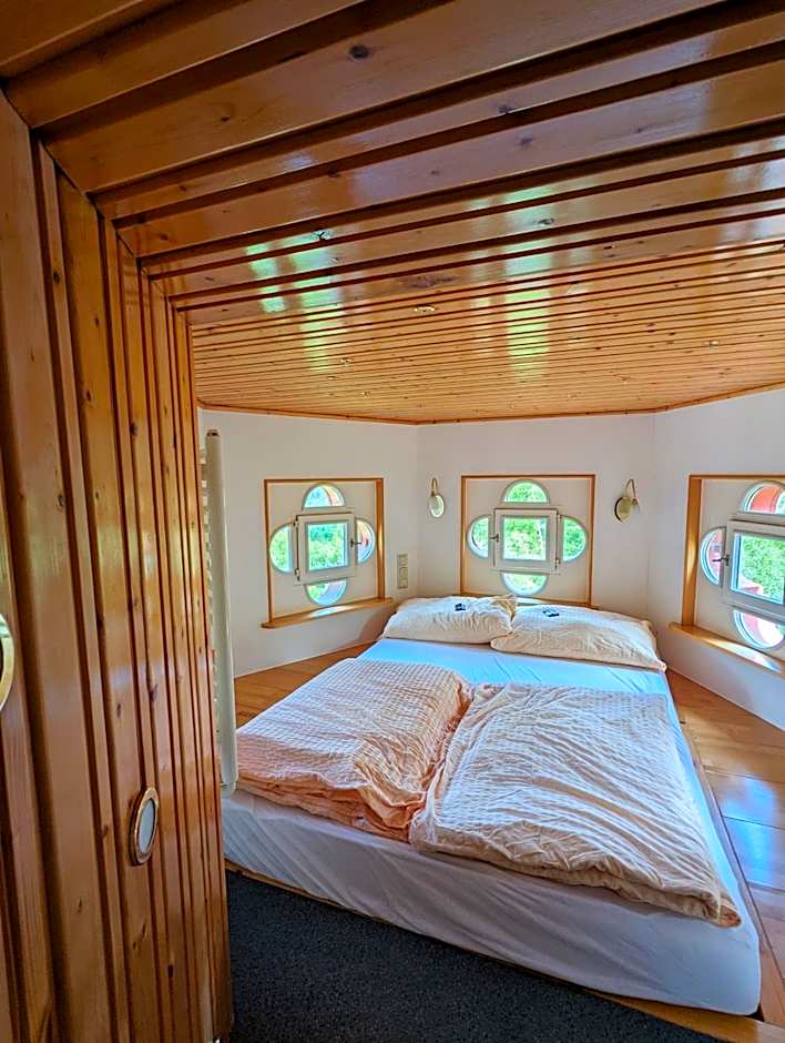 Waldgasthaus & Berghotel Steinerne Renne