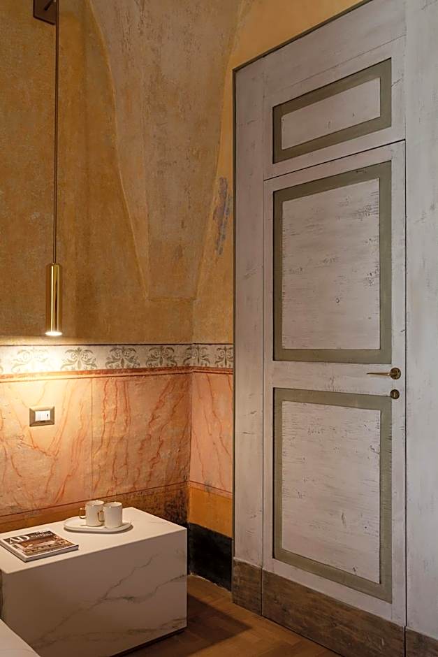 Palazzo Zimara Boutique Hotel