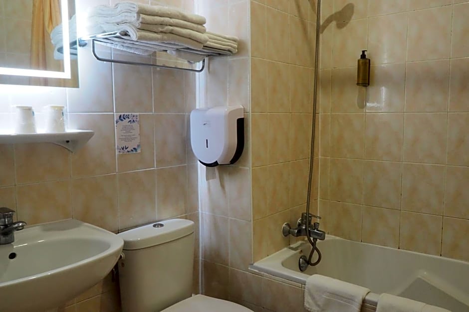 Hotel Busby