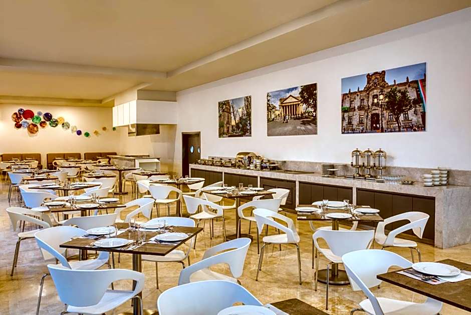 Fiesta Inn Guadalajara Aeropuerto