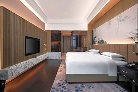 Luxury Twin Room