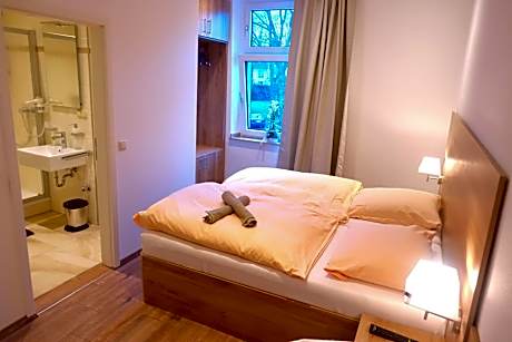 Gasthof & Restaurant "Am Kreuz"