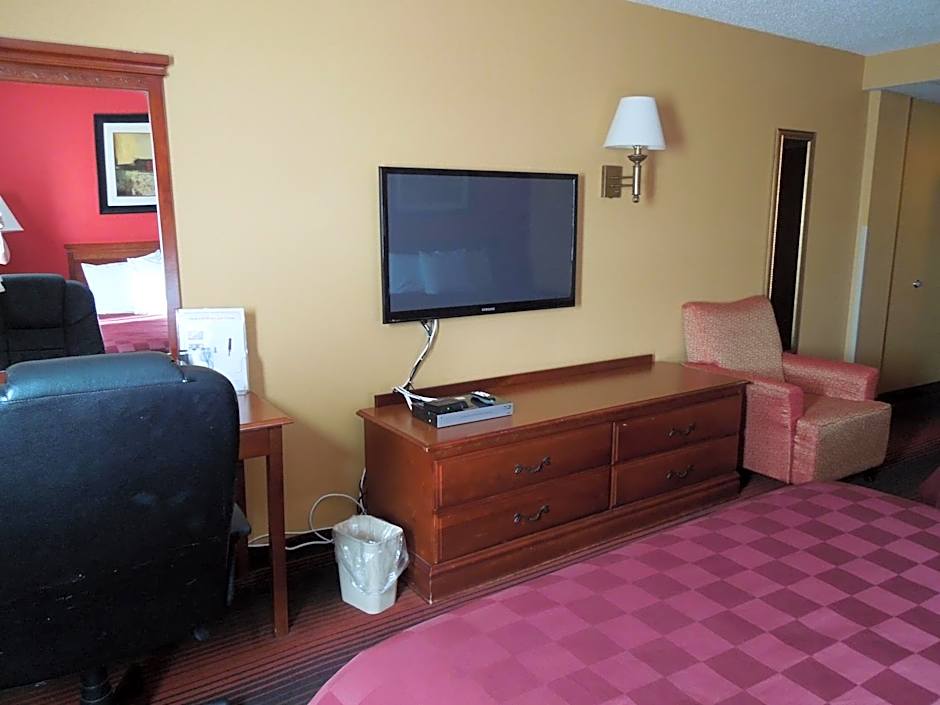 Ramada by Wyndham East Orange