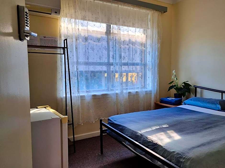 Port Adelaide Backpackers