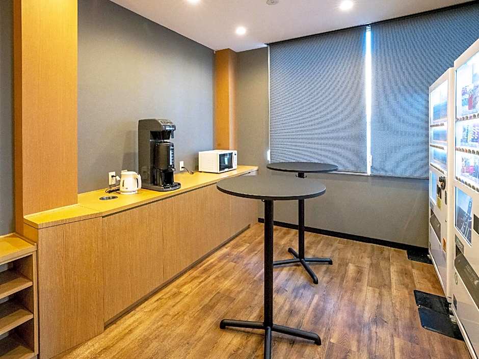 R9 Hostel Tochigi Ekimae - Male Only