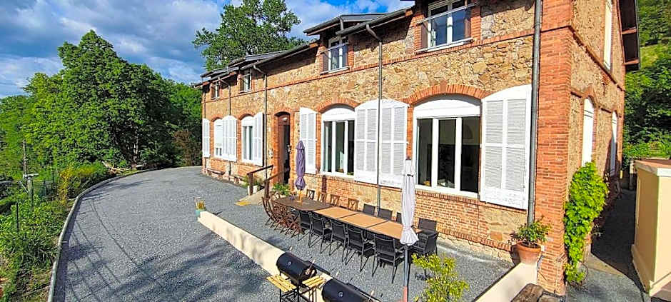 Les Dortoirs de la Bastide du Puech