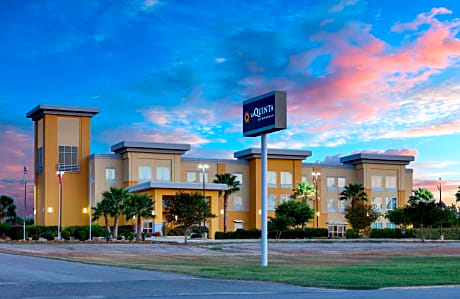 La Quinta Inn & Suites by Wyndham Jourdanton - Pleasanton