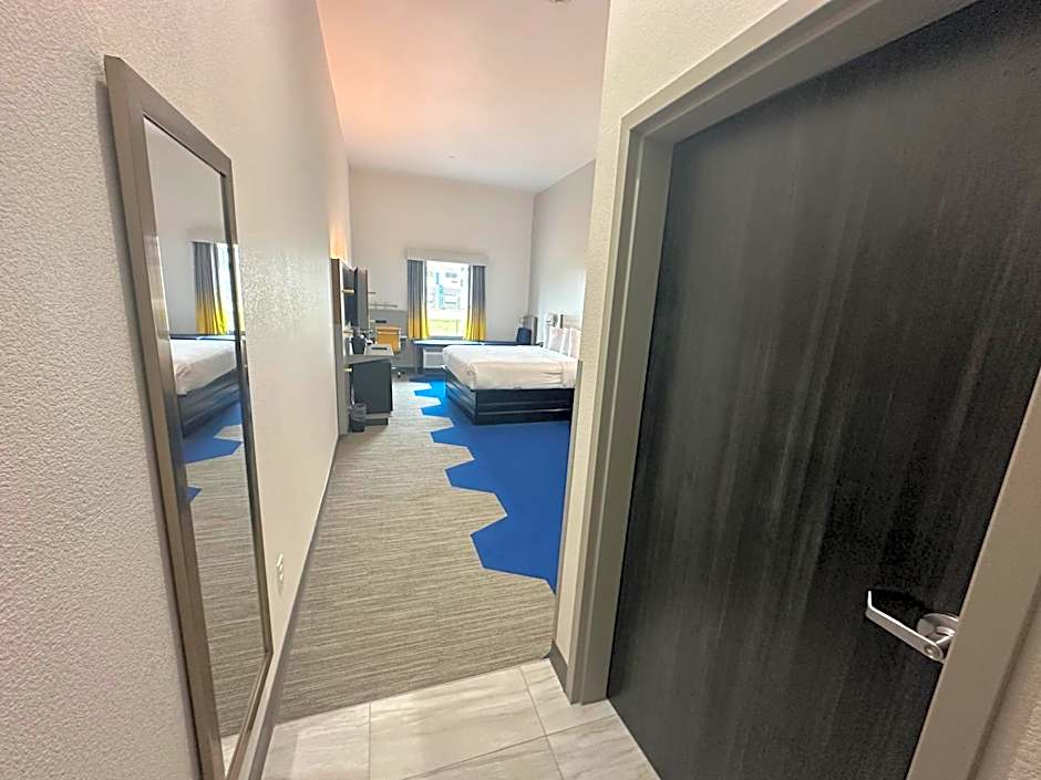 Microtel Inn & Suites by Wyndham Amarillo West