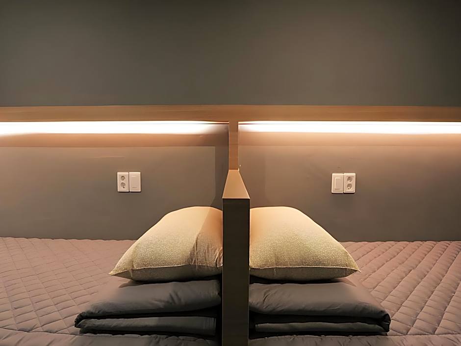Blueboat Hostel Jeonju