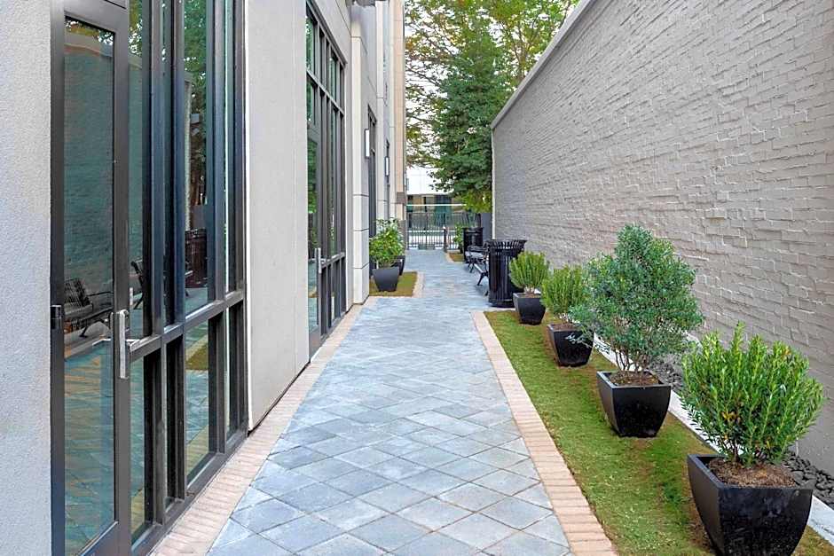 Courtyard by Marriott Atlanta Midtown