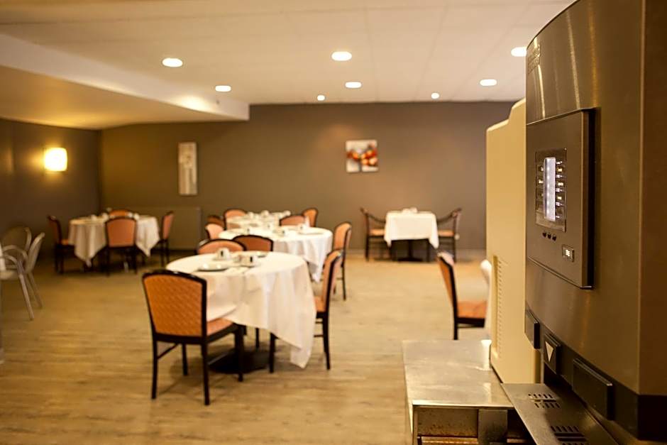 Villa Mariale by Popinns