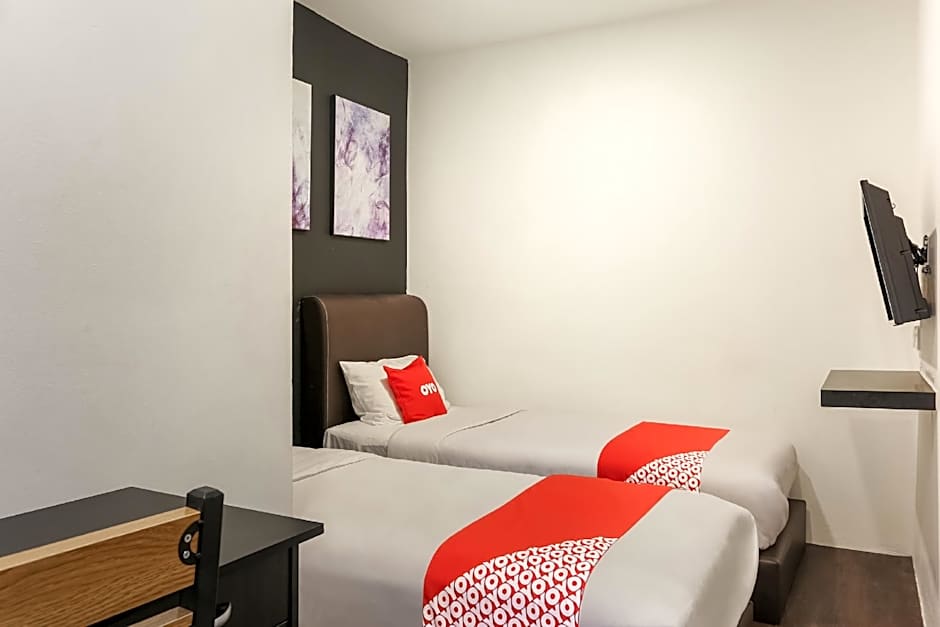 Hotel O Kl2f Rest & Go