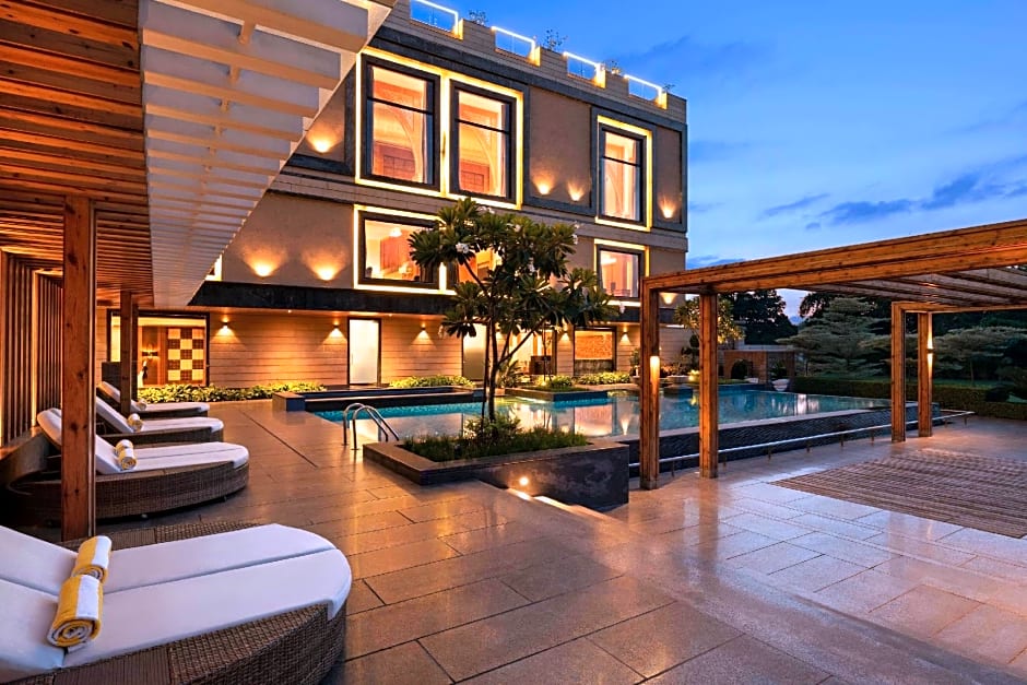 Ramada by Wyndham Varanasi Katesar