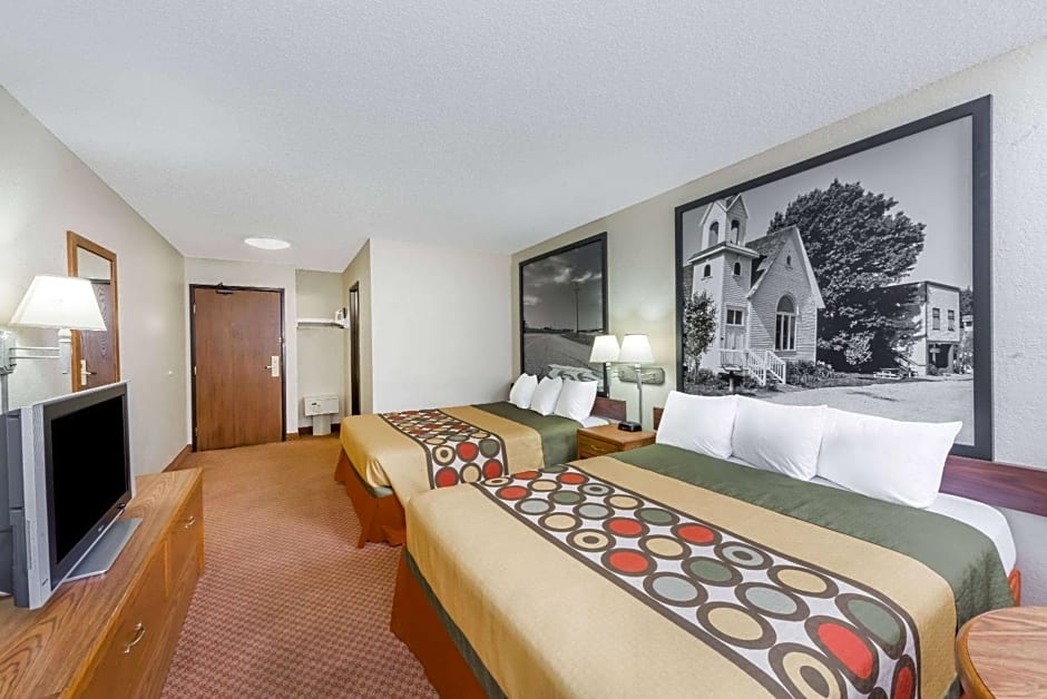Super 8 by Wyndham Dodge City