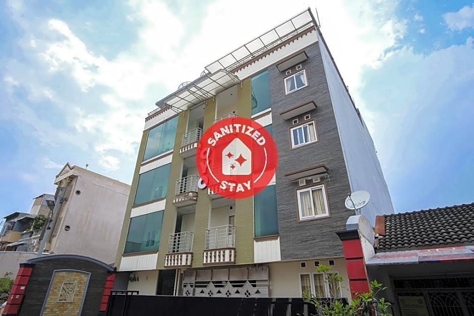 OYO 294 Andrea Residence Syariah