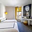 Hotel Le Y