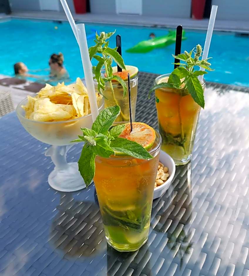 Hotel la piscine
