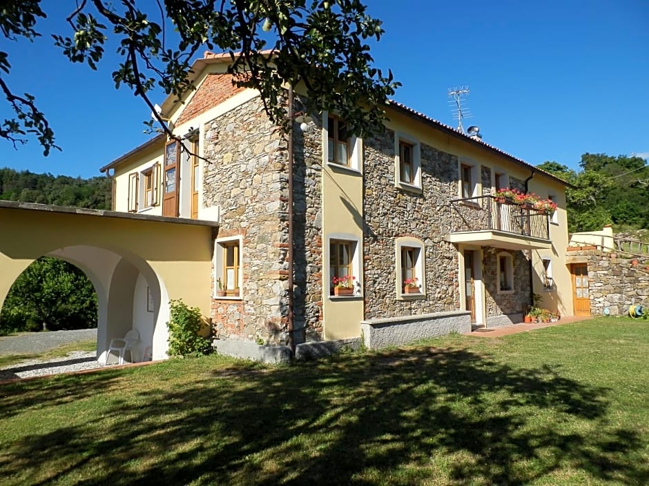 B&B Il Girasole – Fosdinovo, WI