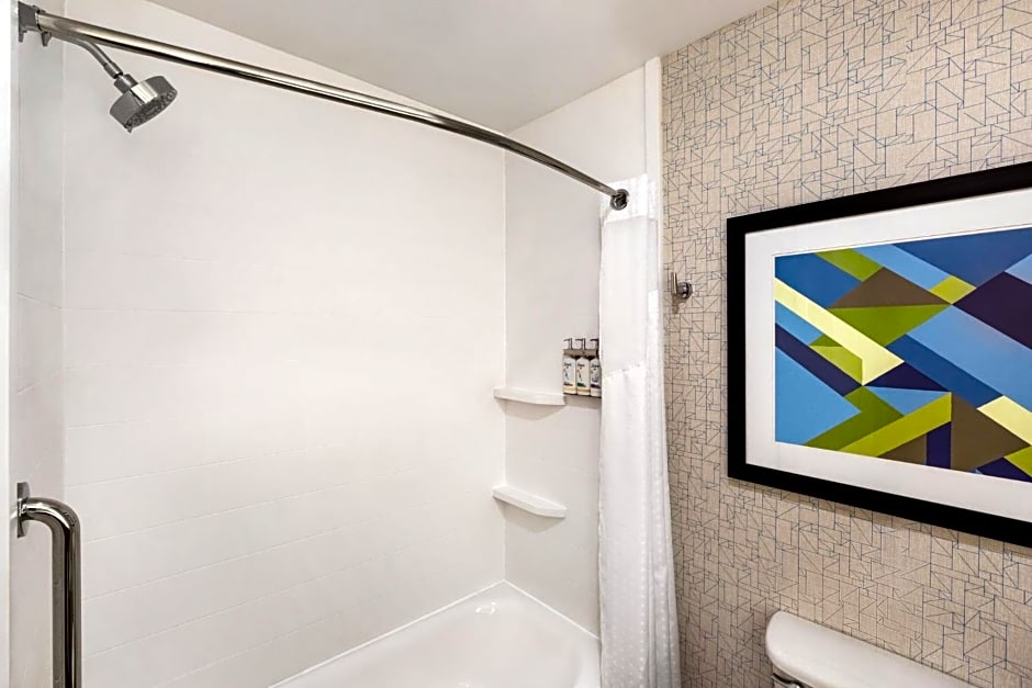 Holiday Inn Express Hotel & Suites Anniston/Oxford By IHG