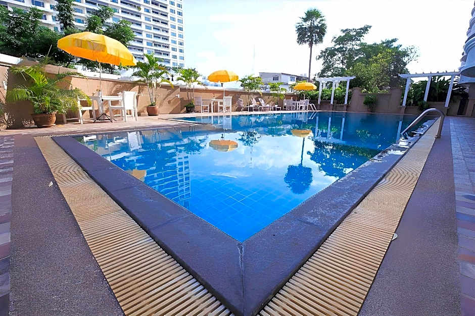 Forum Park Hotel