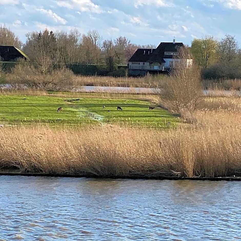 Hotel aan de Linge