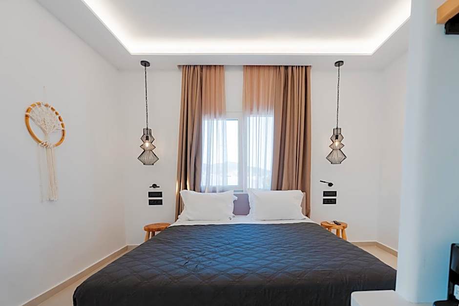 Oliving Mykonos Luxury Suites