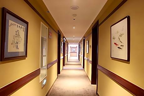 Starway Hotel Qinhuangdao Tianshui Caotang