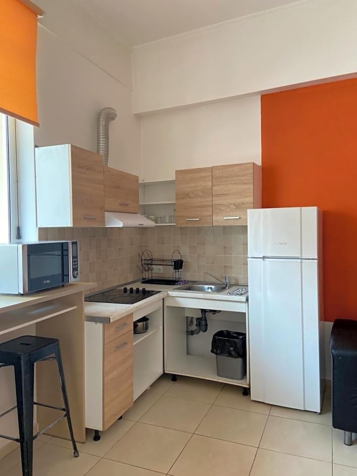 Sisifou Hostel