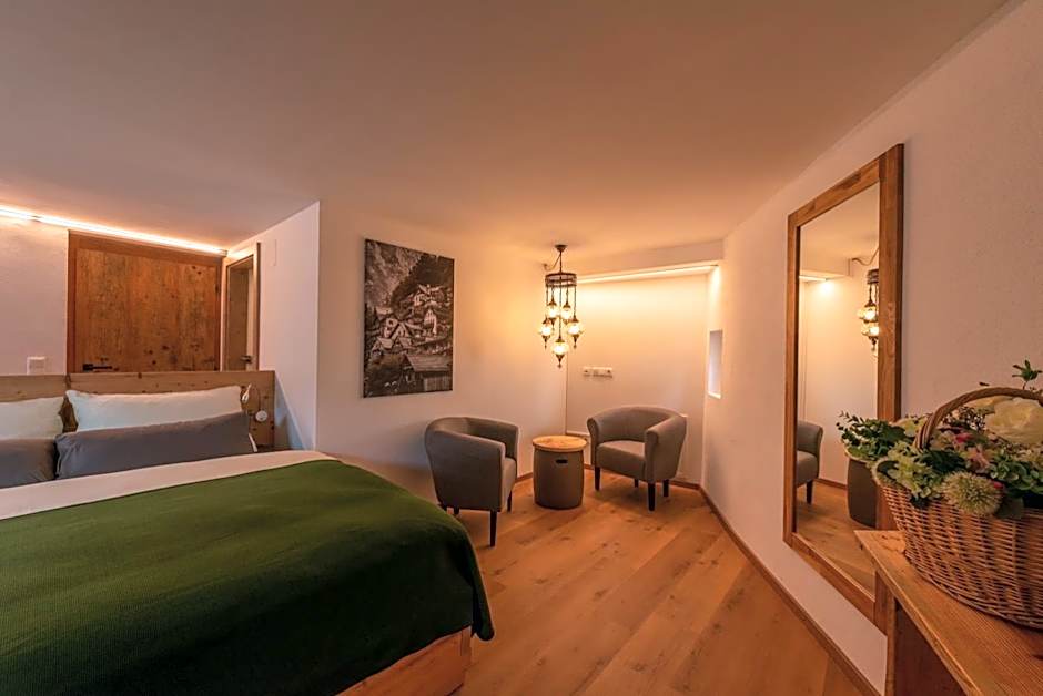 Photo 1 of 10 of Double Room