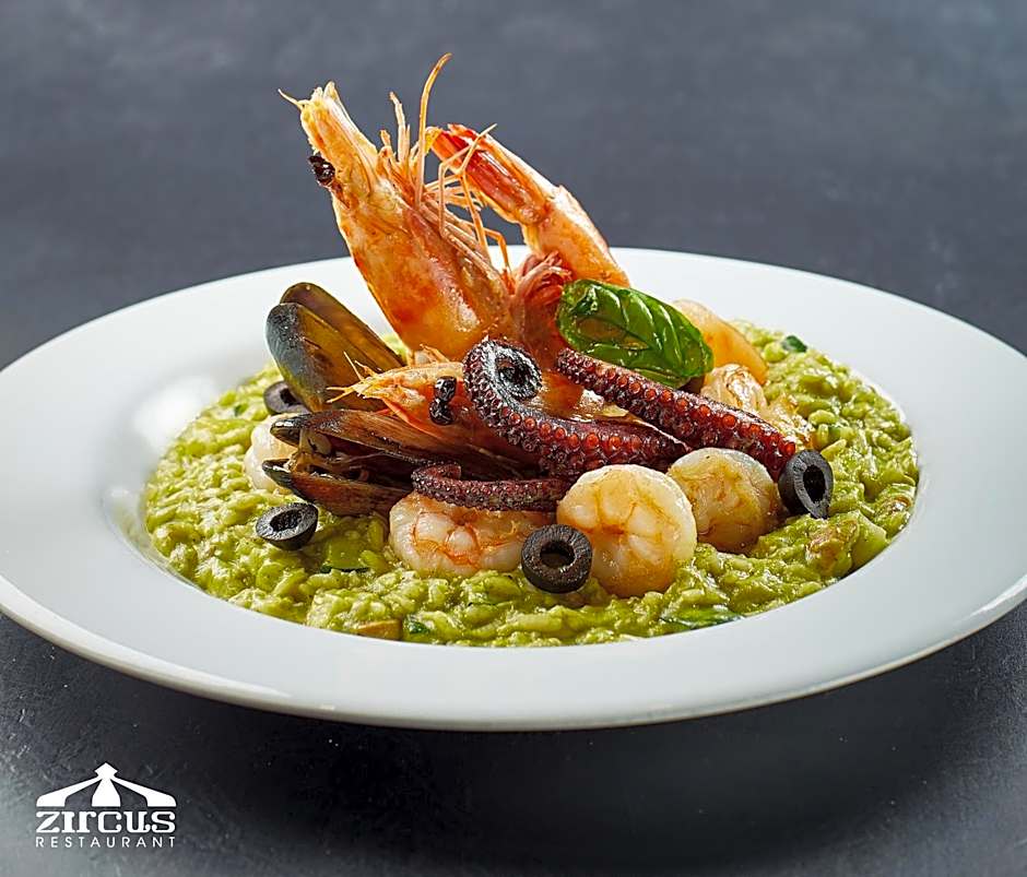 TRYP by Wyndham Cuenca Zahir