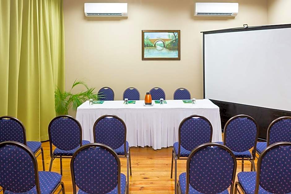 The Liguanea Club