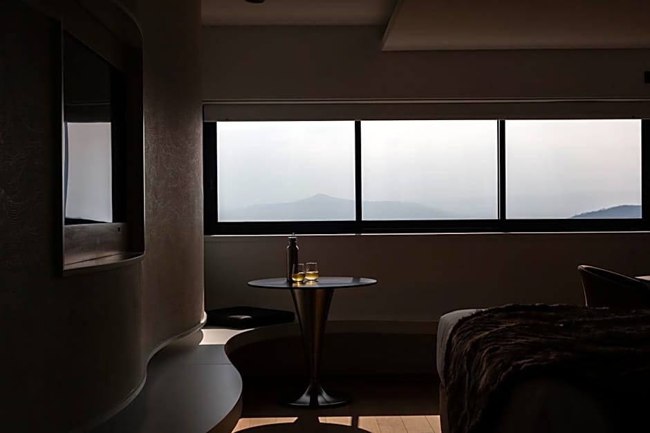 Hôtel & Restaurant Origines par Adrien Descouls - Teritoria