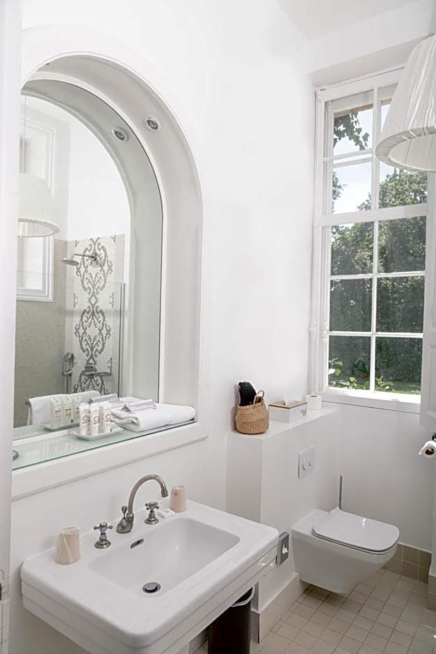 Chateau du Clair de Lune - Boutique Luxury Hotel
