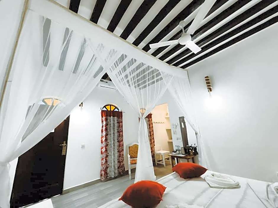 Peter Pan Beach Lodge