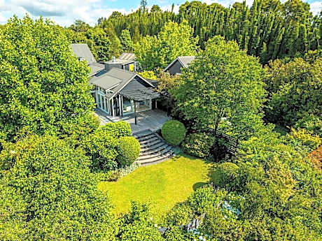 Treghan Luxury Lodge
