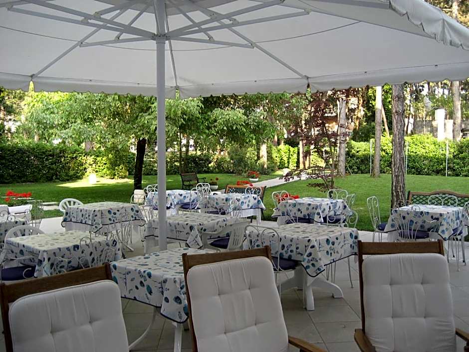 Hotel Eurovil Garni
