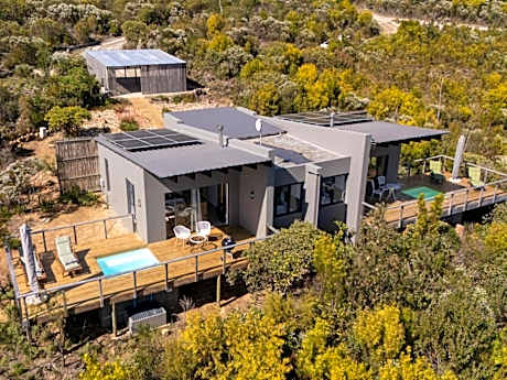 Cliffside Suites
