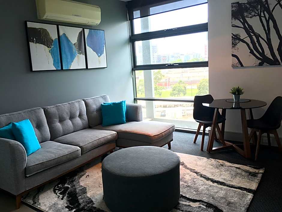 City Harbour Apartments