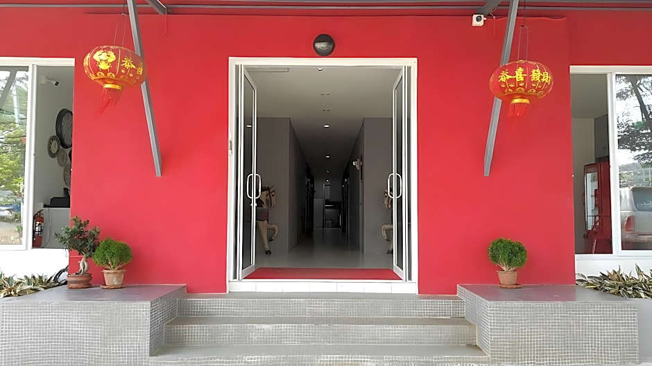 Sino @ Thungsong Hotel