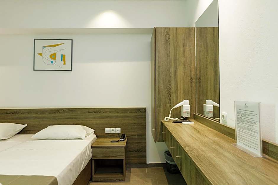 Kahlua Hotel & Suites