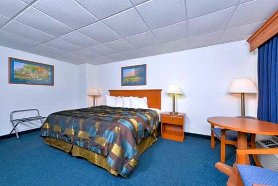 Corn Palace Inn