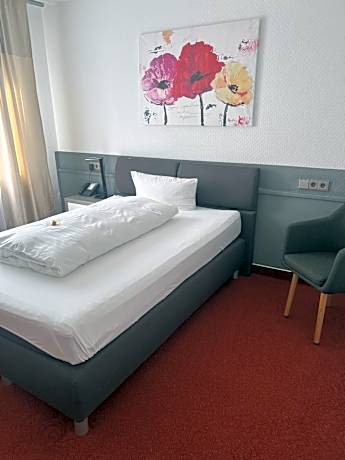 Single Room with Private Bathroom