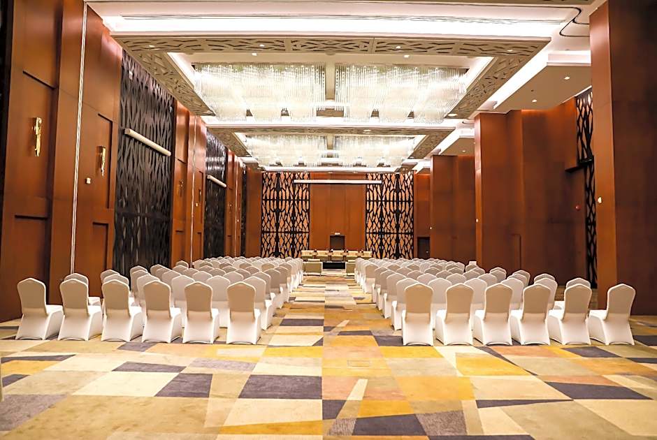 Wyndham Doha West Bay