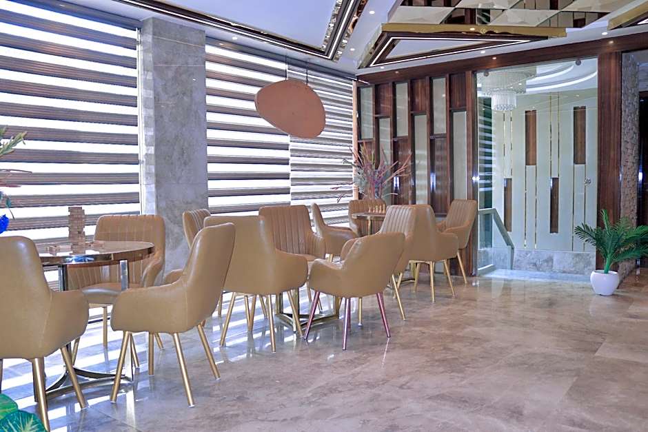 Hotel Landmark Near Golden Temple