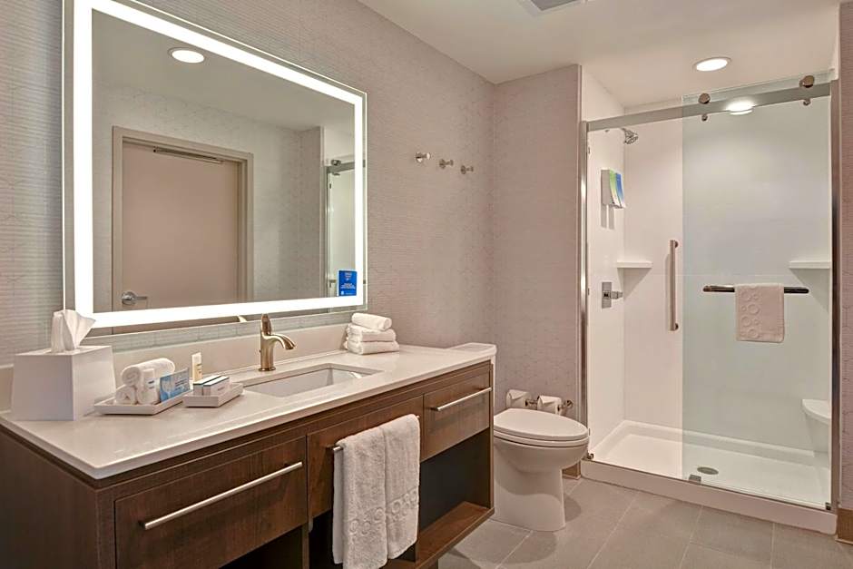 Home2 Suites By Hilton Savannah Midtown, Ga