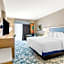 Hampton Inn By Hilton & Suites St. Petersburg/Downtown