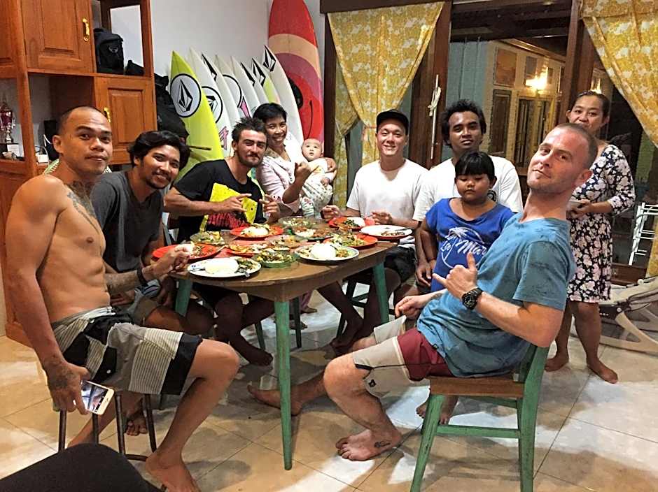 Medewi Secret SurfCamp