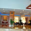 Mom Hotel