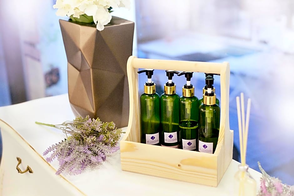 De Lavender Bangkok Hotel